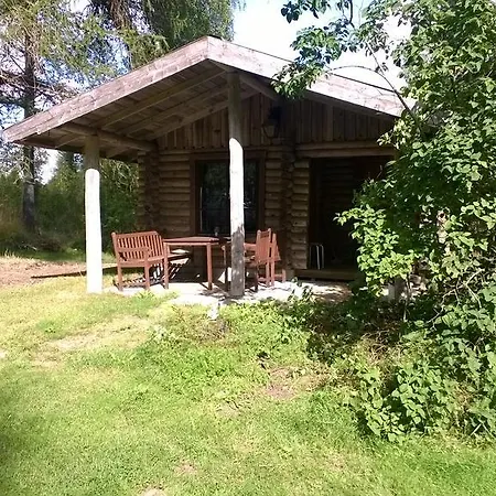 キャンプ場 Loeydoen Kartano ミッケリ