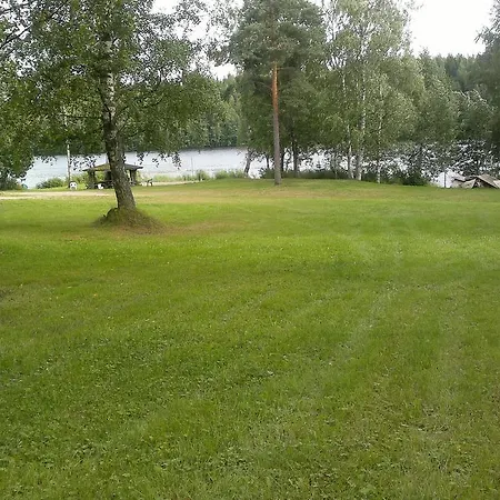 Loeydoen Kartano Campingplatz Ristiina