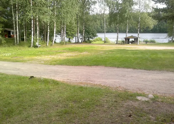 Loeydoen Kartano 캠프장 미켈리